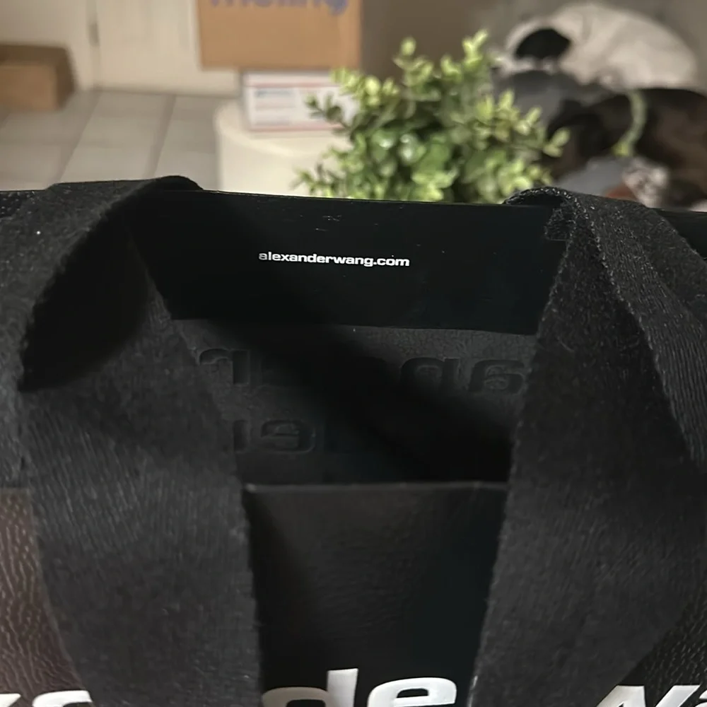 ALEXANDERWANG !!!! Shopping bag + bag for SALE !!!!🖤⚪️